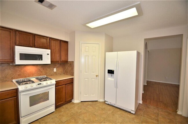 Building Photo - 2307 Stiller Ridge Way
