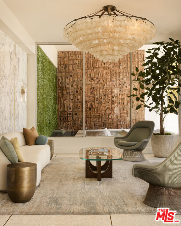 Building Photo - 8787 Shoreham Dr