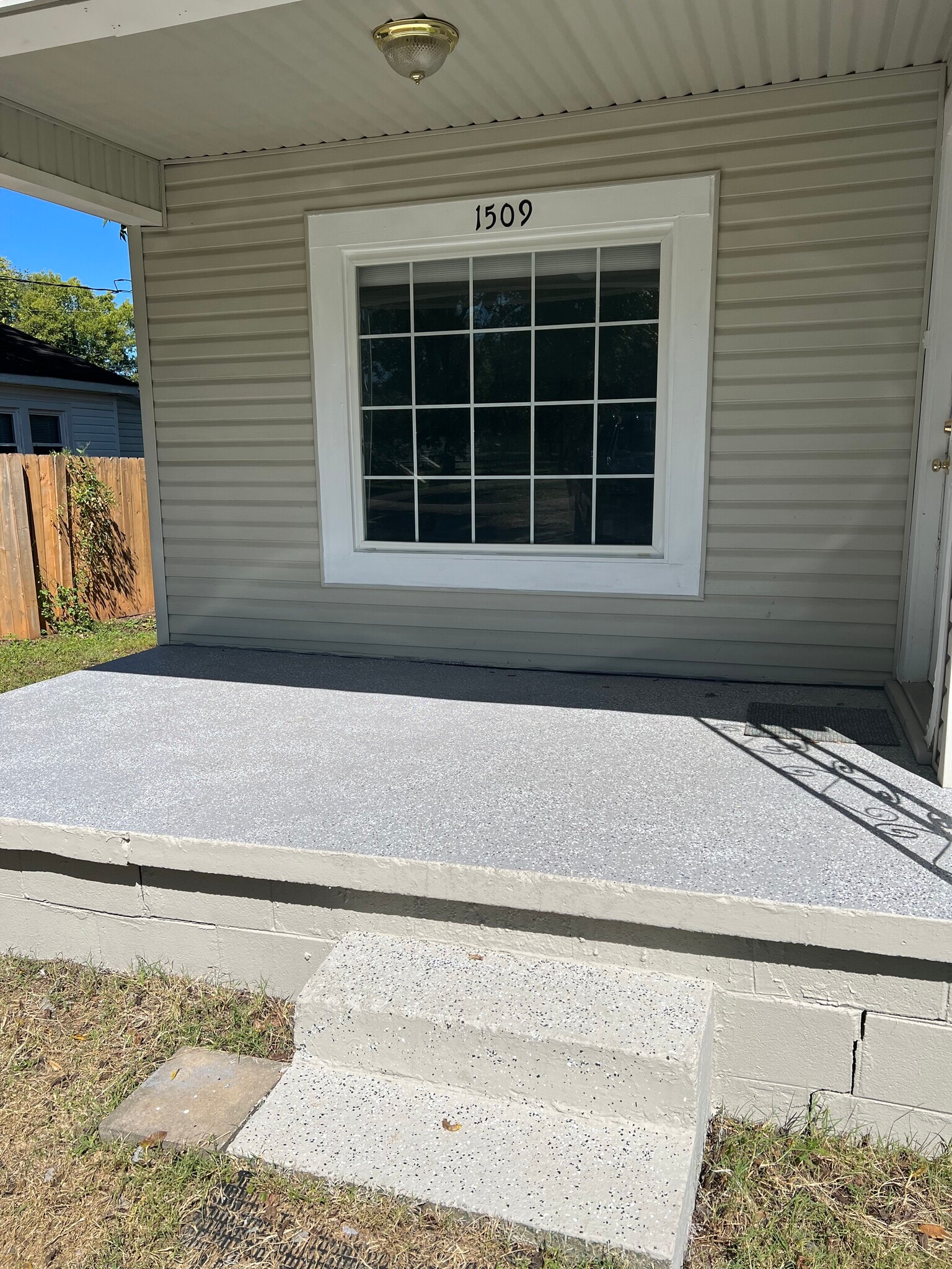 Building Photo - 1509 Humes Ave NE