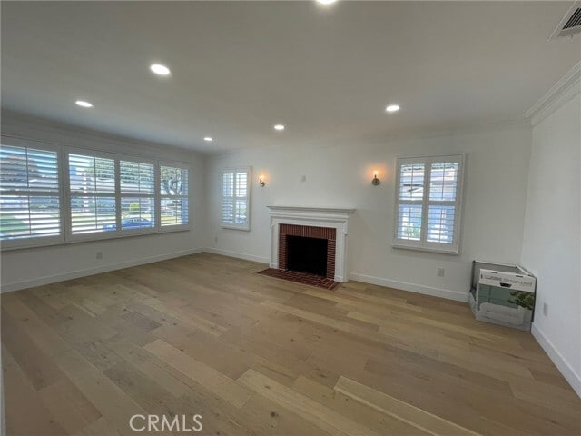 Building Photo - 3406 S Dunsmuir Ave