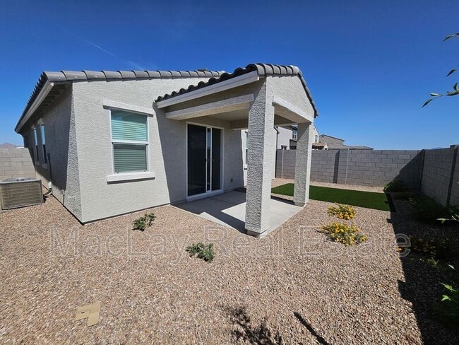 Building Photo - 33723 Blackwell Dr