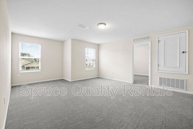 Building Photo - 3501 Strawberry Patch Row