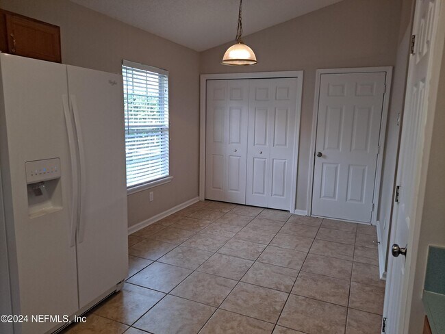 Building Photo - 11786 Lanier Creek Dr