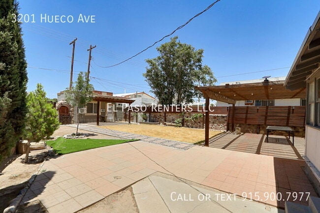 Building Photo - 3201 Hueco Ave