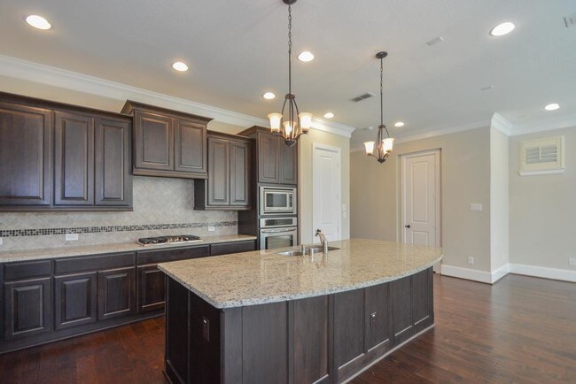 Building Photo - 1110 Oakwood Pass Ct