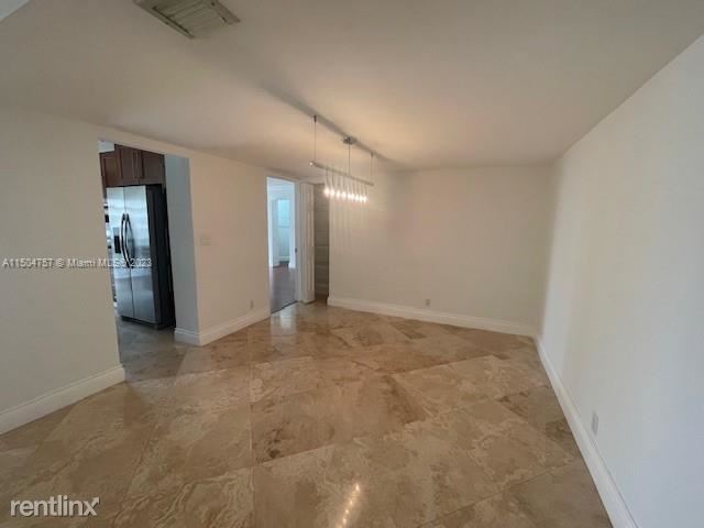 Building Photo - 3 br, 2.5 bath Condo - 18181 NE 31st Ct Ap...