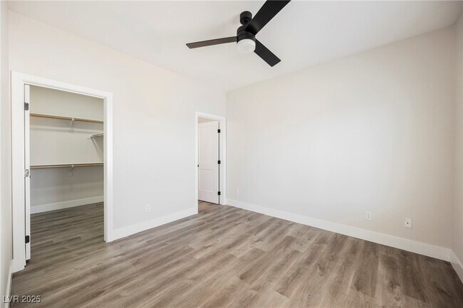 Building Photo - 5240 Denning St