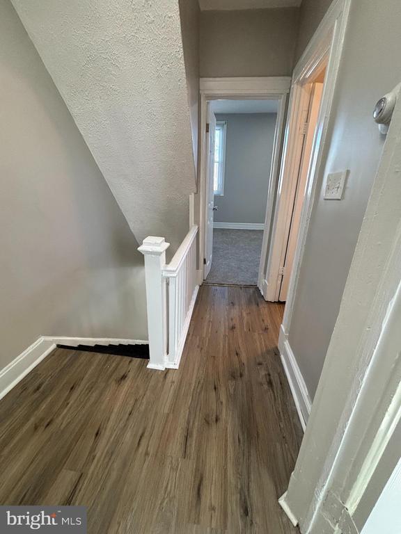 Building Photo - 1623 Carswell St