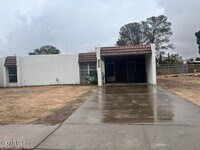 Building Photo - 1590 Hartsdale Dr