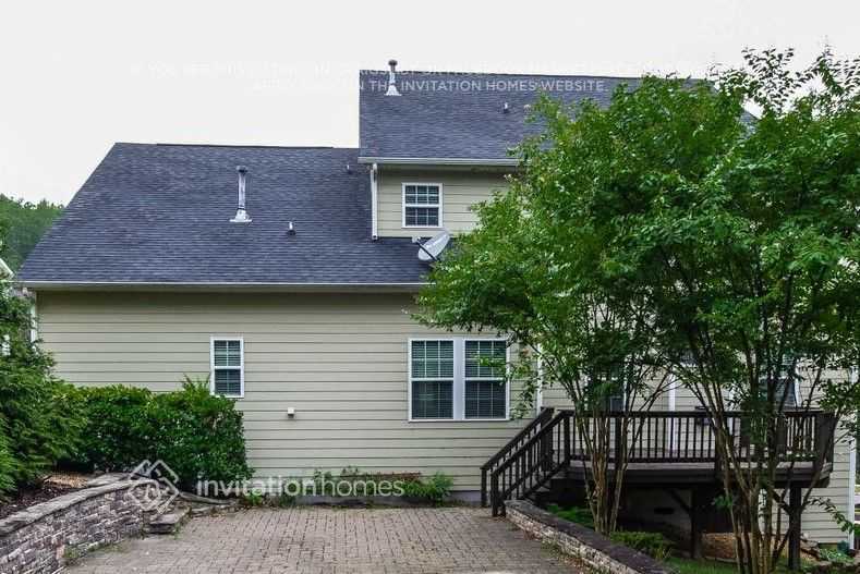 Building Photo - 10716 Drake Hill Dr