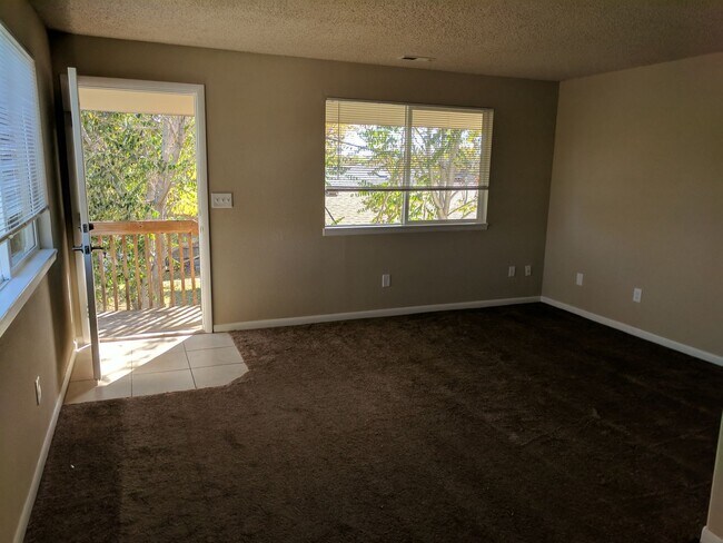 Building Photo - Kearney Street Apts.