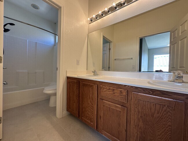 Building Photo - 9133 Dorrell Ln