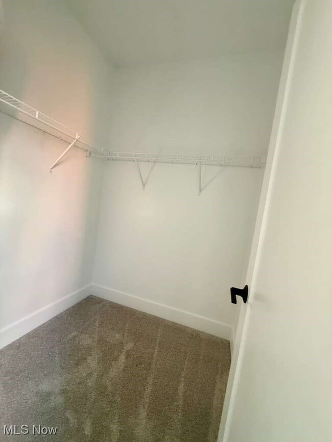 Building Photo - 1495 Superior Ave E