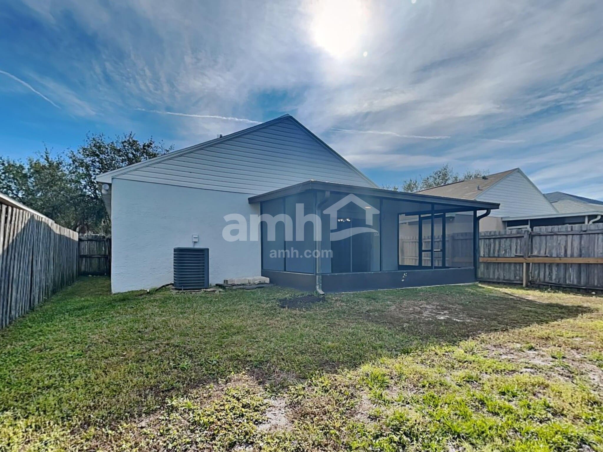 Building Photo - 10564 Opus Dr