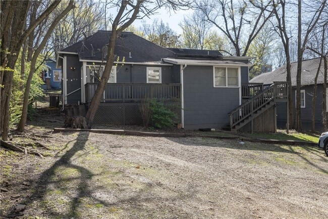 Building Photo - 349 Rollston Ave