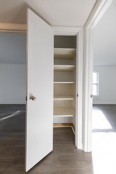 Building Photo - 1402 Camp Rd