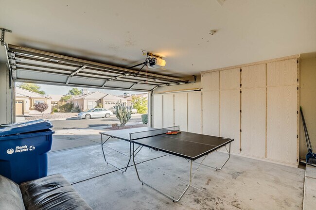 Building Photo - 4385 E Campo Bello Dr