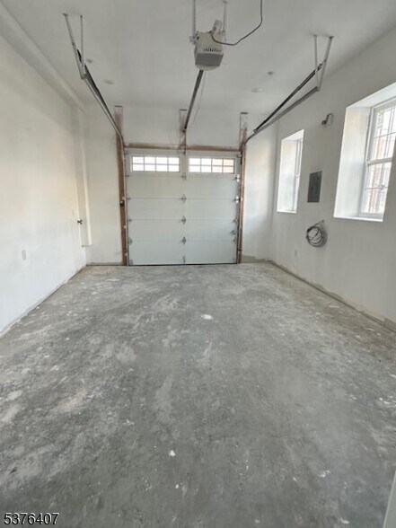 Building Photo - 200 Montclair Ave