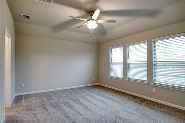 Building Photo - 496 Fox Ridge Dr
