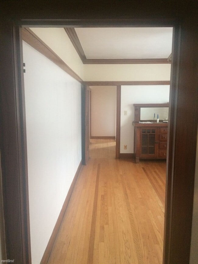 Building Photo - 4917 N Keystone Ave