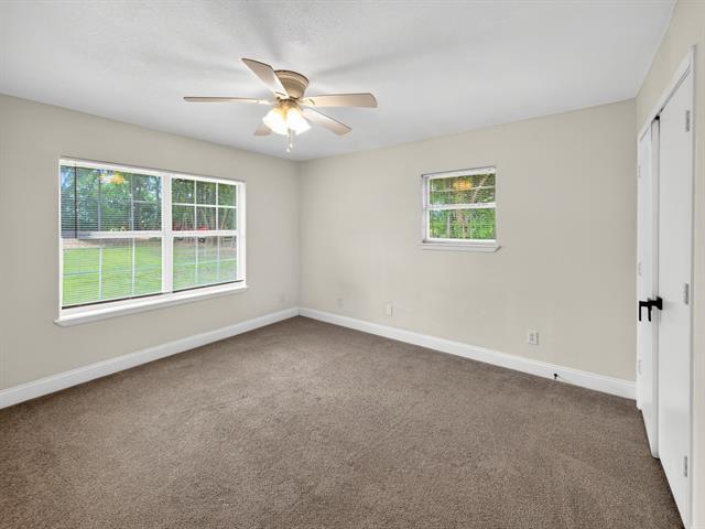 Building Photo - 529 Celtic Rd