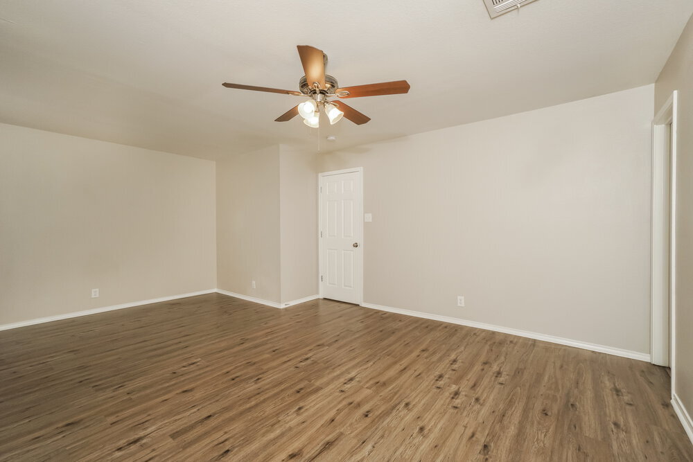 Building Photo - 223 Mallow Grove
