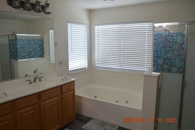 Building Photo - 249 Damara Ct