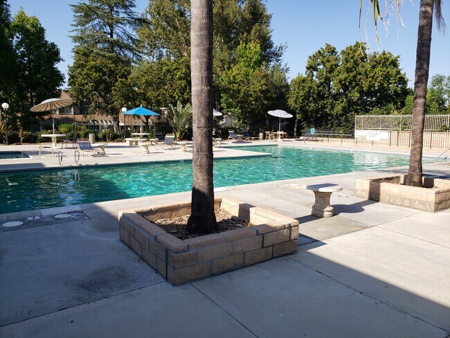 Building Photo - 25743 Hogan Dr