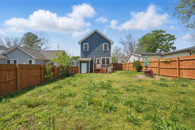 Building Photo - AVAILABLE-GREAT HOME IN THE HEART OF RALEI...