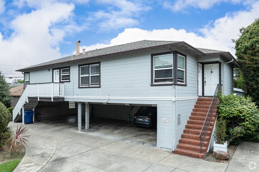 Exterior - 1607 Santa Clara Ave