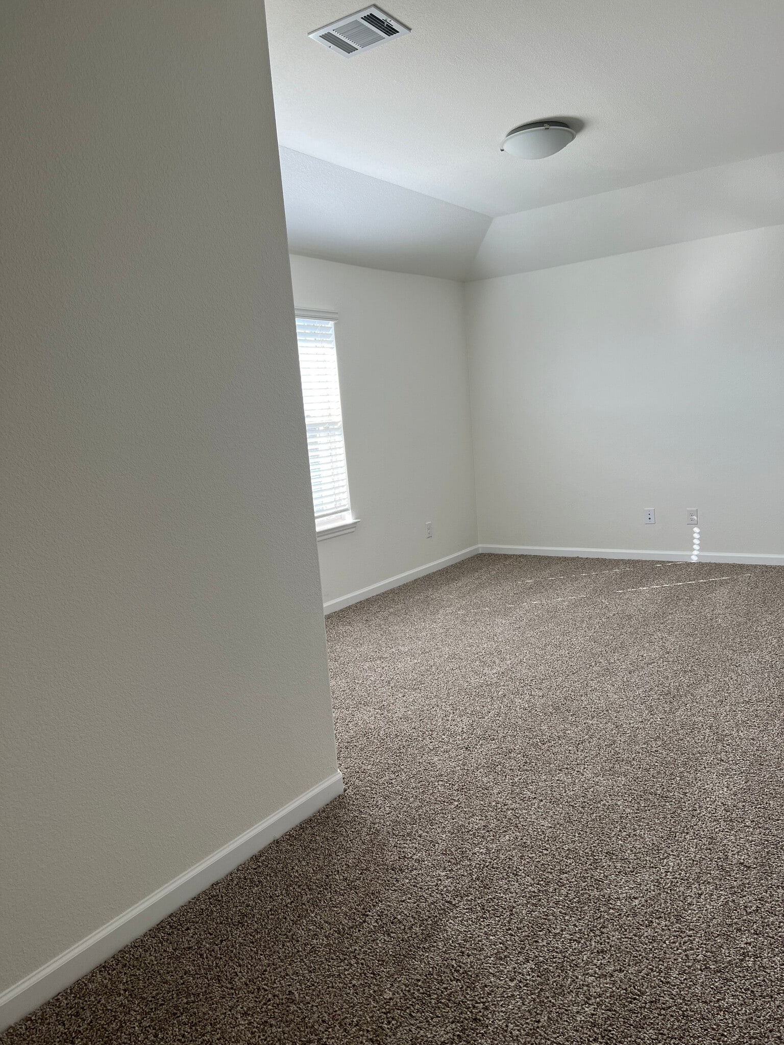 Building Photo - 1243 Mill Pl