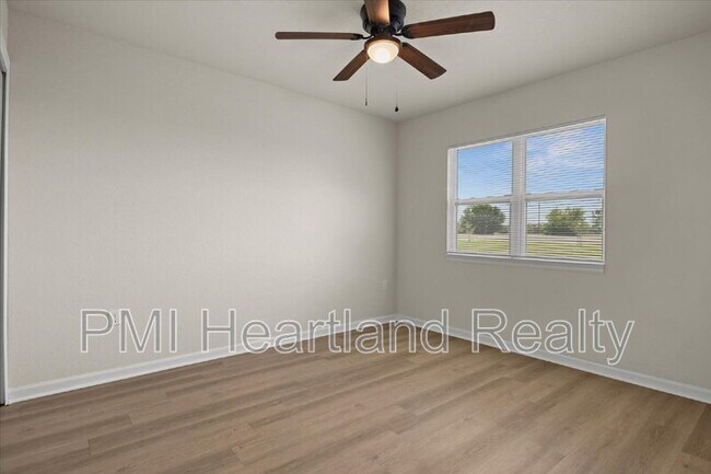 Building Photo - 260 Spanish Moss Cir