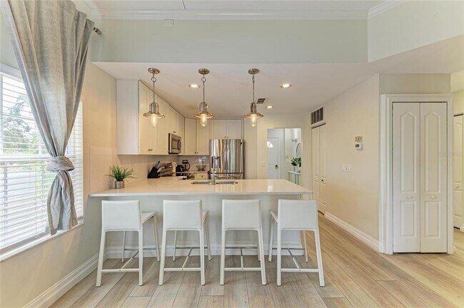 Building Photo - 3605 54th Dr W