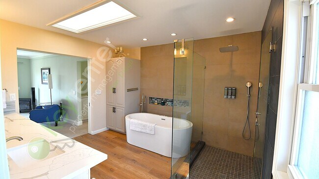 Building Photo - Point Loma |Endless Panoramic View of the Bay| Cul-de-sac