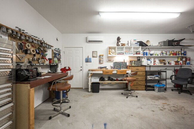 Building Photo - 4320 Calle Sonesta