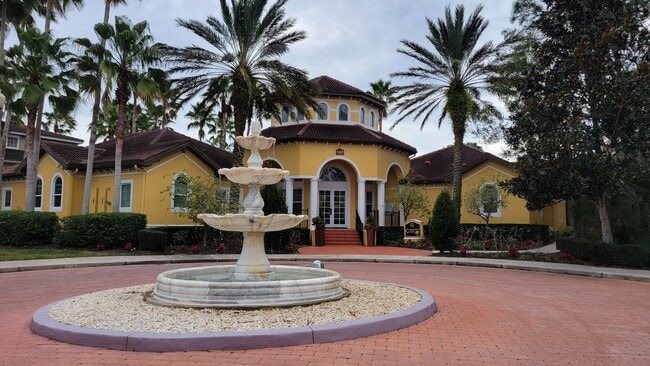 Building Photo - Annual turnkey furnished renovated GATED C...