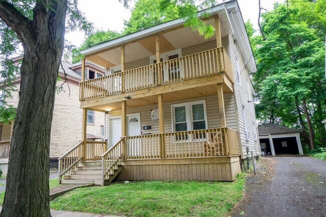 Primary Photo - Available 7/1/26 Back Upper Deck Overlooki...