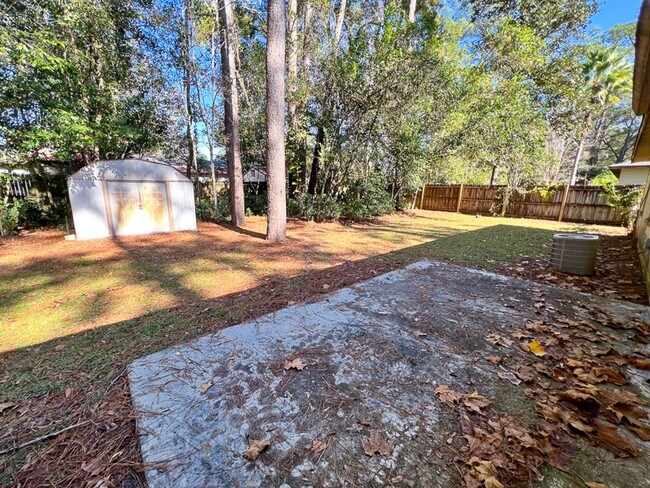 Building Photo - 3BR/2BA House in NW Gainesville  Available Mid-March