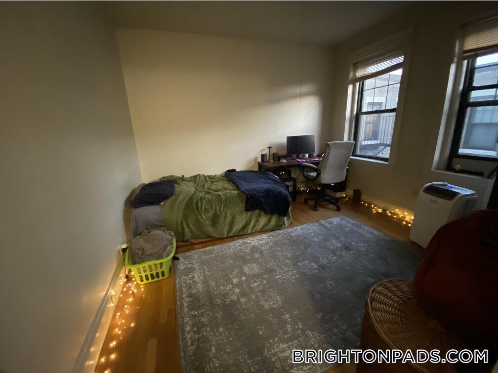 Building Photo - 311 Allston St