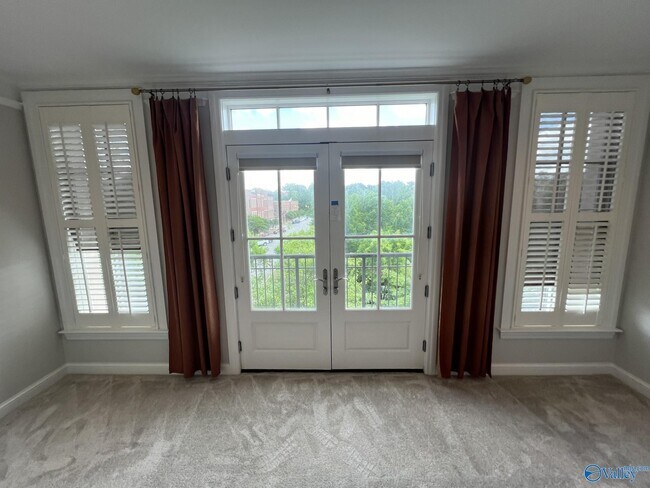 Building Photo - 445 Providence Main St NW