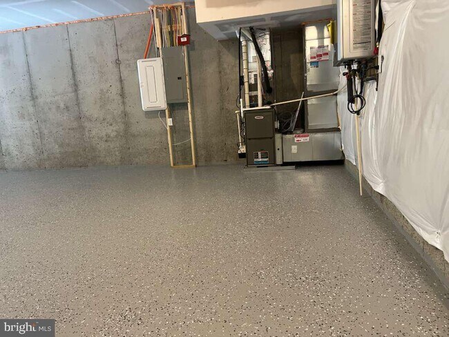 Building Photo - 312 Milton Stamp Dr