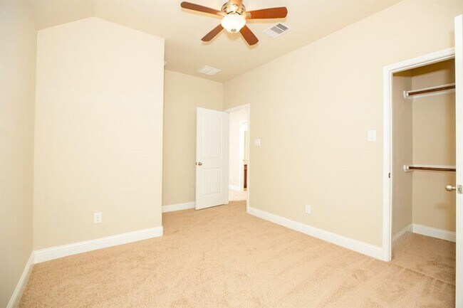Building Photo - 9507 Bosque Hills Ct