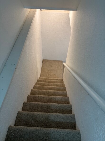 Building Photo - 414 N Meldrum St