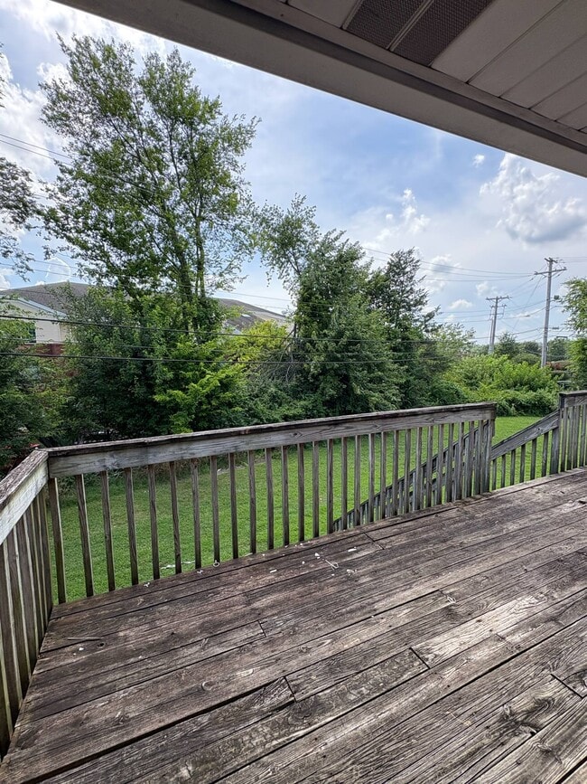 Building Photo - 1717 Oshea St