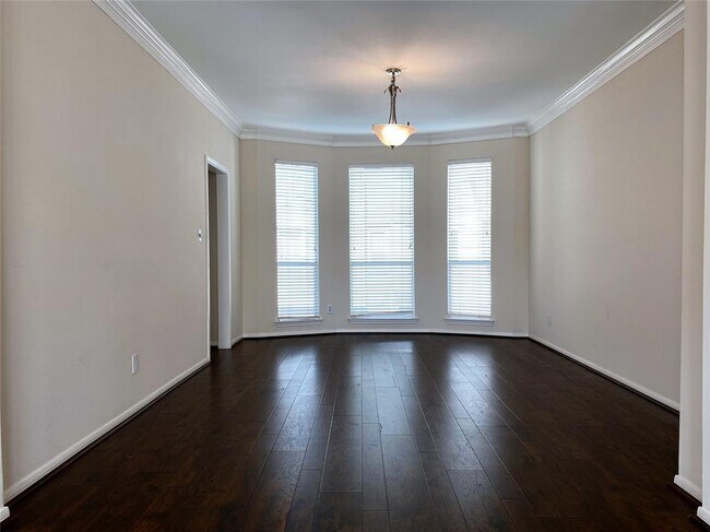 Building Photo - 1420 Missouri St