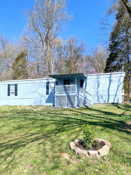 Building Photo - 7105 Wilson Dr