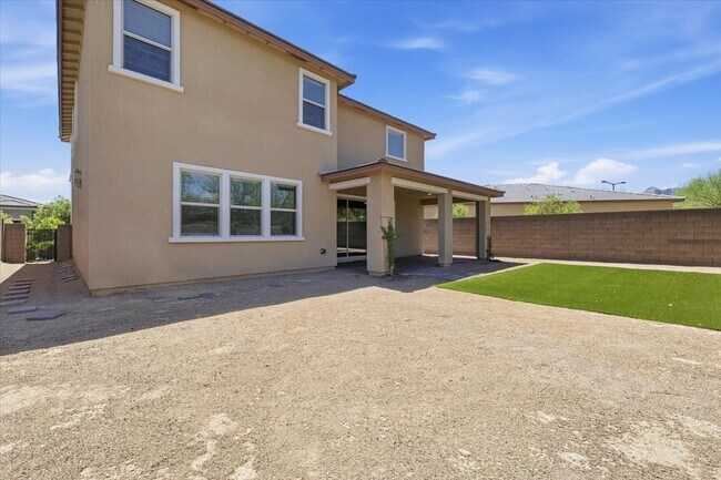 Building Photo - 808 Elmstone Pl