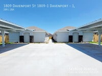 Building Photo - 1809 Davenport St