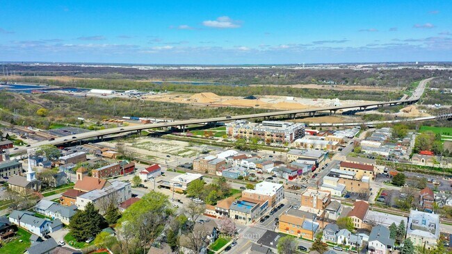 Building Photo - 224 Lemont St