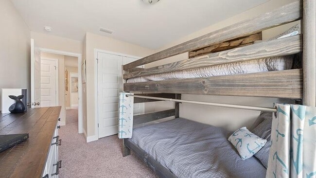 Building Photo - Modern 3BR/2.5BA Home with Open Floor Plan, Granite Counters & 1-Car Garage – Valdosta, GA